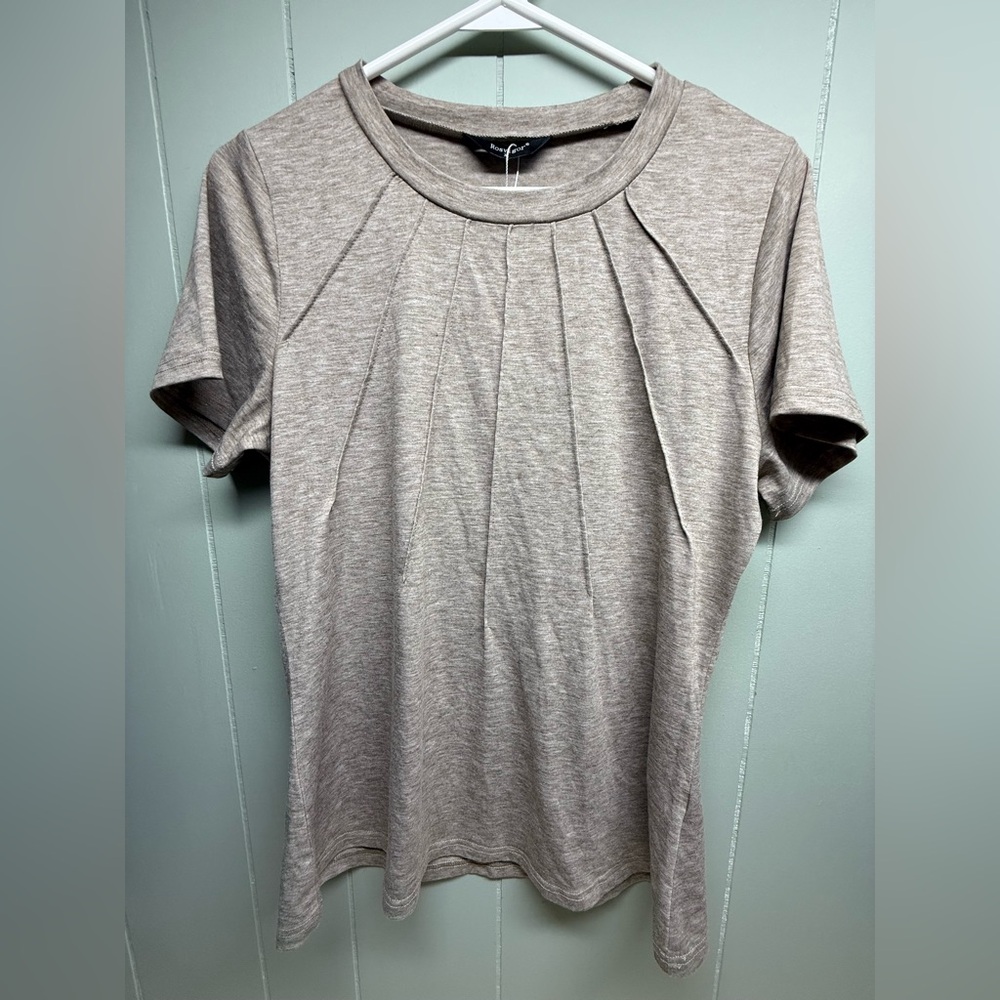 Elegant Short Sleeve Pleated Top - Taupe